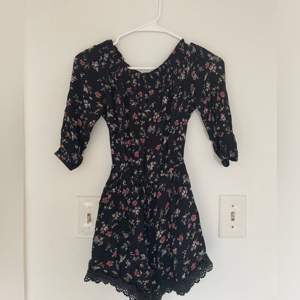 Abercrombie & Fitch romper